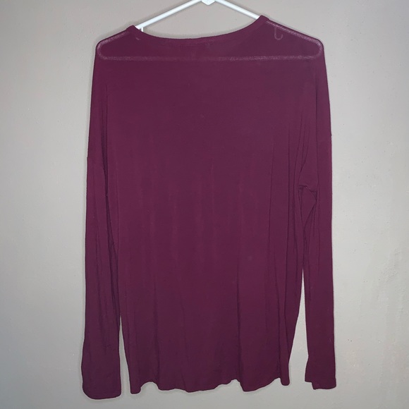 Express Criss Cross Strappy Medium Long Sleeve - Picture 7 of 13